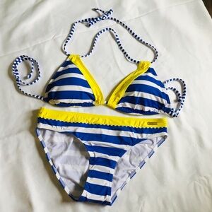 Venus Bikini size 6 Brand new